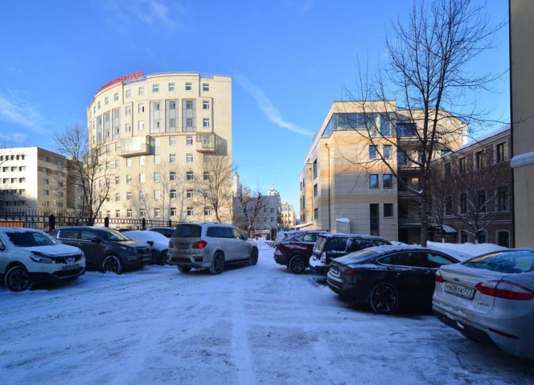 Николоямская Плаза: Вид территории