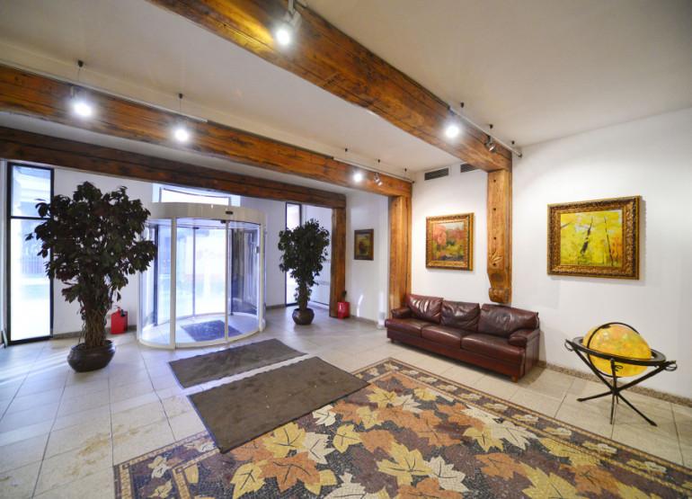 Николоямская Плаза: Вид общих зон