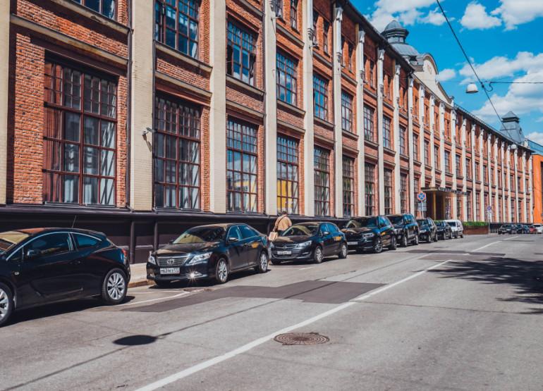 Фабрика Станиславского: Вид здания